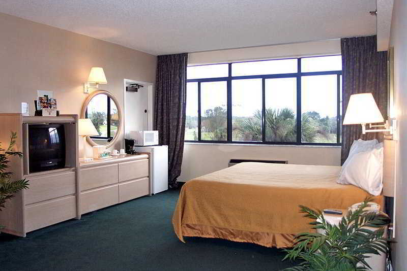 Quality Inn And Suites Golf Resort North North Naples Quarto foto