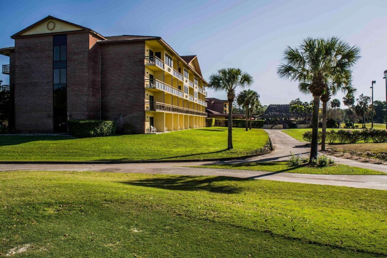 Quality Inn And Suites Golf Resort North North Naples Exterior foto